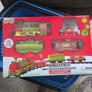 Express Holiday Train Set - Green and Red